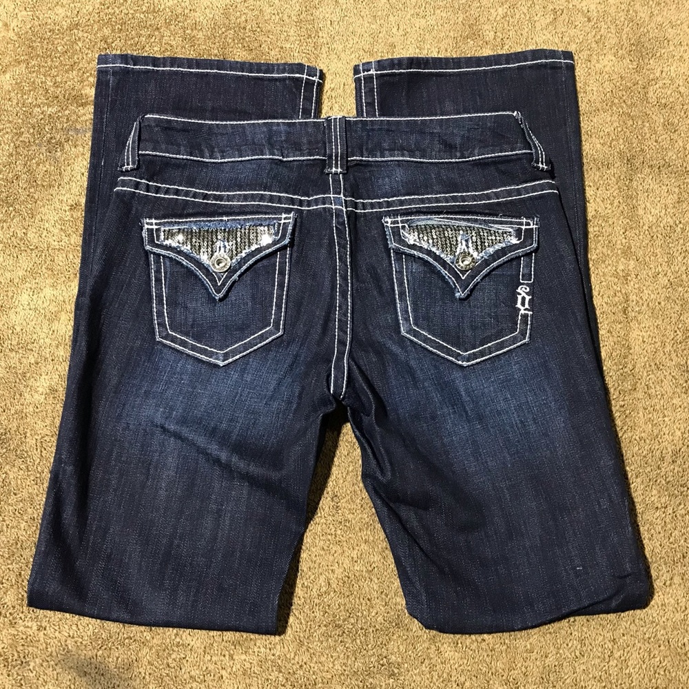 Decree Jeans - Picture 3 of 11
